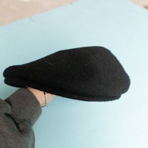 Montique International Vintage Black 100% Wool Flat Bill Flatcap Hat One Size